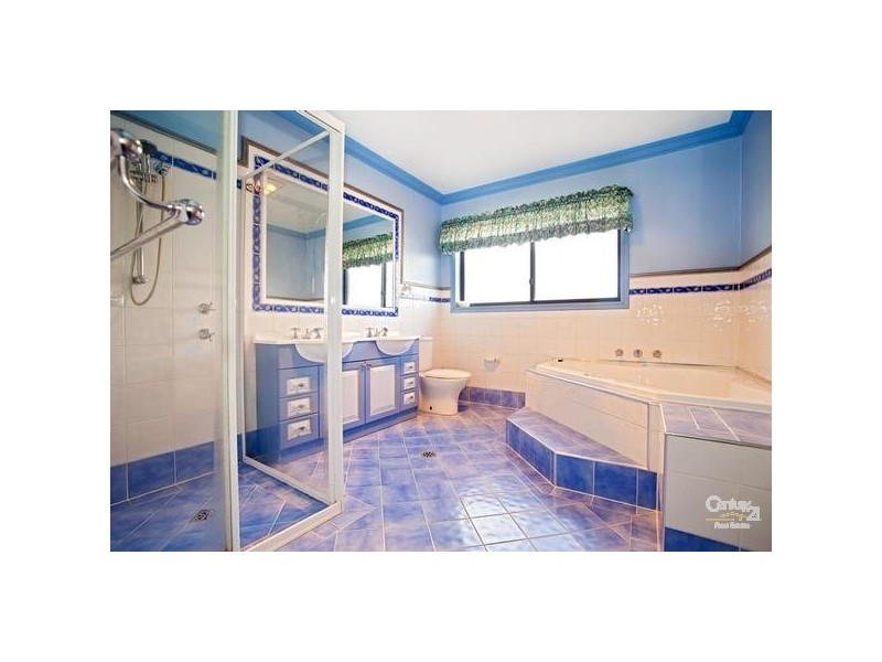 58 Tasman Parade, Fairfield West NSW 2165