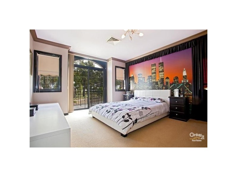 58 Tasman Parade, Fairfield West NSW 2165