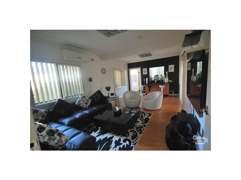 Carramar NSW 2163