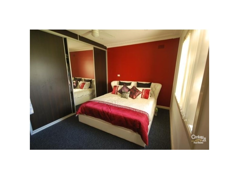 Carramar NSW 2163