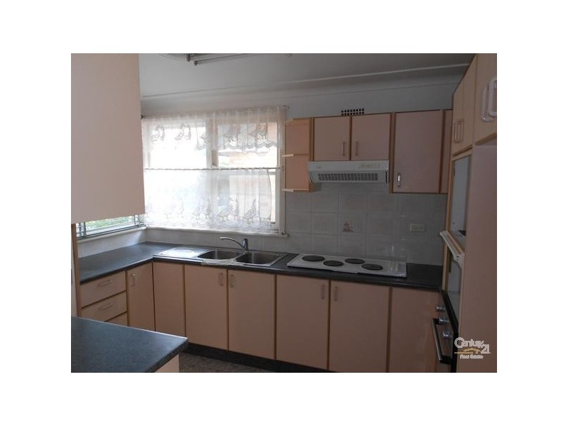 Fairfield West NSW 2165