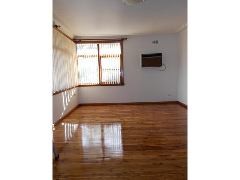 Fairfield West NSW 2165