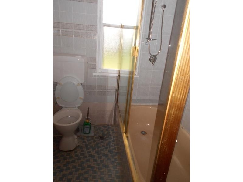 Canley Heights NSW 2166