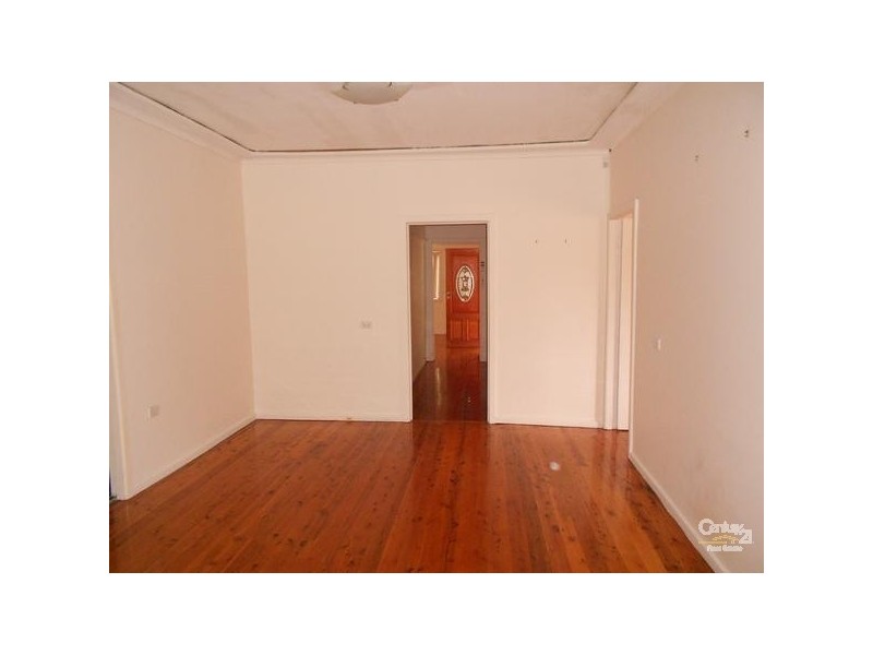 Canley Heights NSW 2166