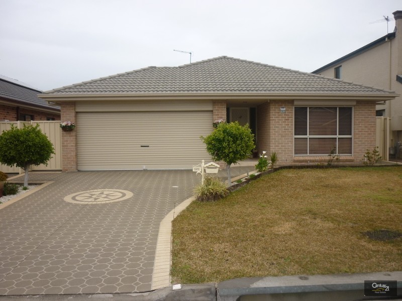 161 Pacific Palms Cct, Hoxton Park NSW 2171