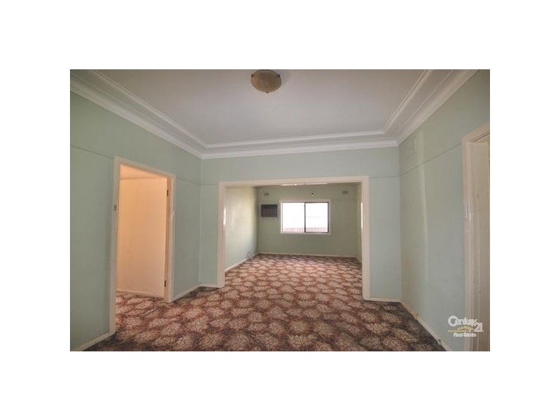 129 Camden Street, Fairfield Heights NSW 2165