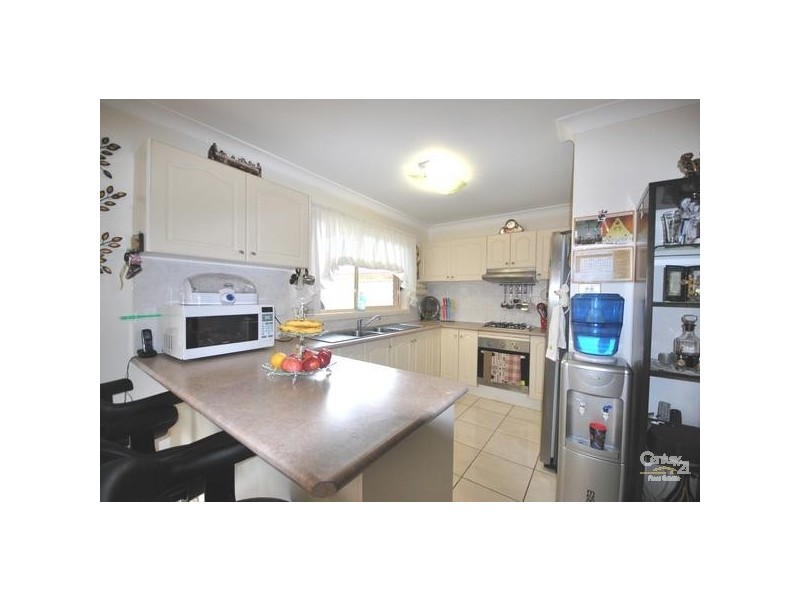 32A Cutherbert Crescent, Edensor Park NSW 2176