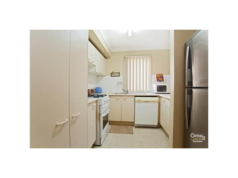 Fairfield NSW 2165