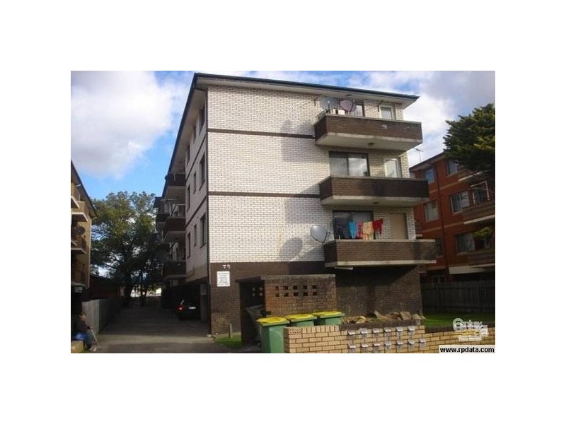 9/79 Harris Street, Fairfield NSW 2165