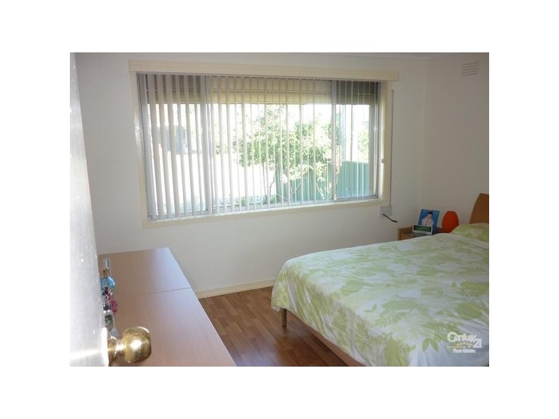 Fairfield West NSW 2165