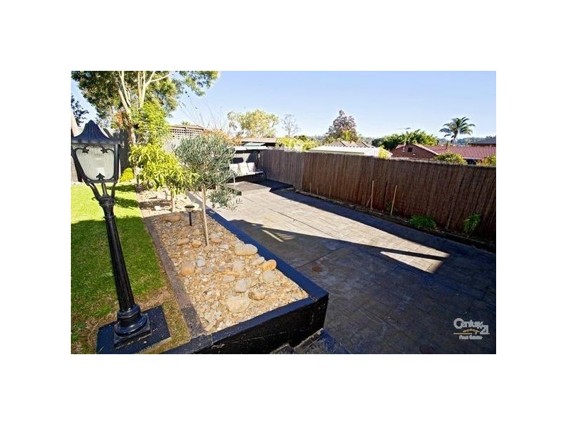 6 Jindabyne Street, Bossley Park NSW 2176