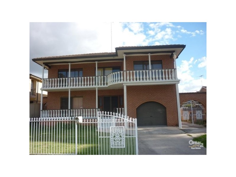 16 Serpentine Street, Bossley Park NSW 2176