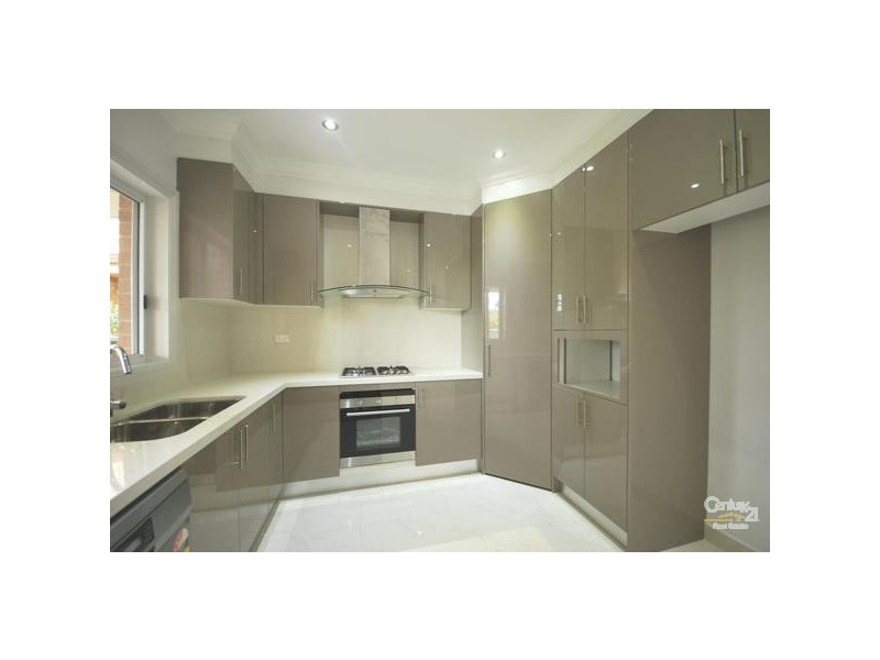 1 & 2/47 Kihilla Street, Fairfield Heights NSW 2165