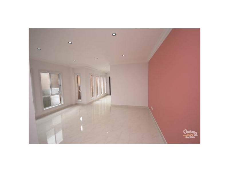 1 & 2/47 Kihilla Street, Fairfield Heights NSW 2165