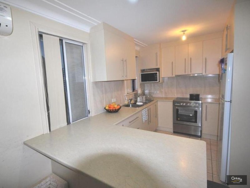 15 Lindsay Street, Smithfield NSW 2164