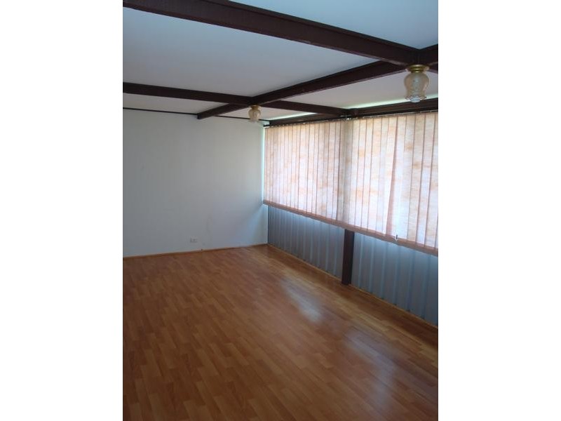 Fairfield West NSW 2165