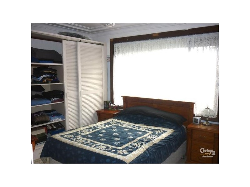 2 Frank Street, Guildford NSW 2161