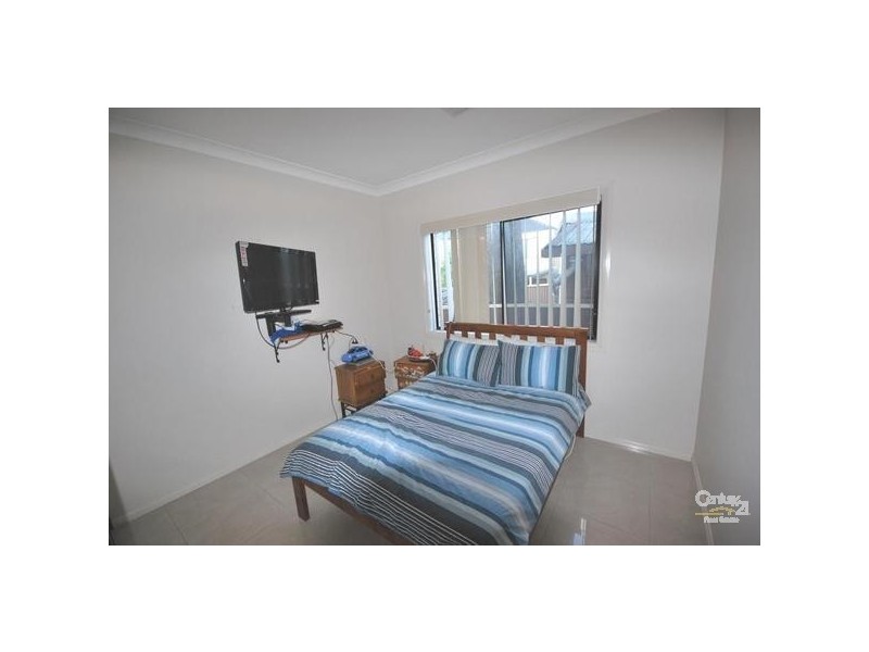 13 Leichhardt Avenue, Fairfield West NSW 2165