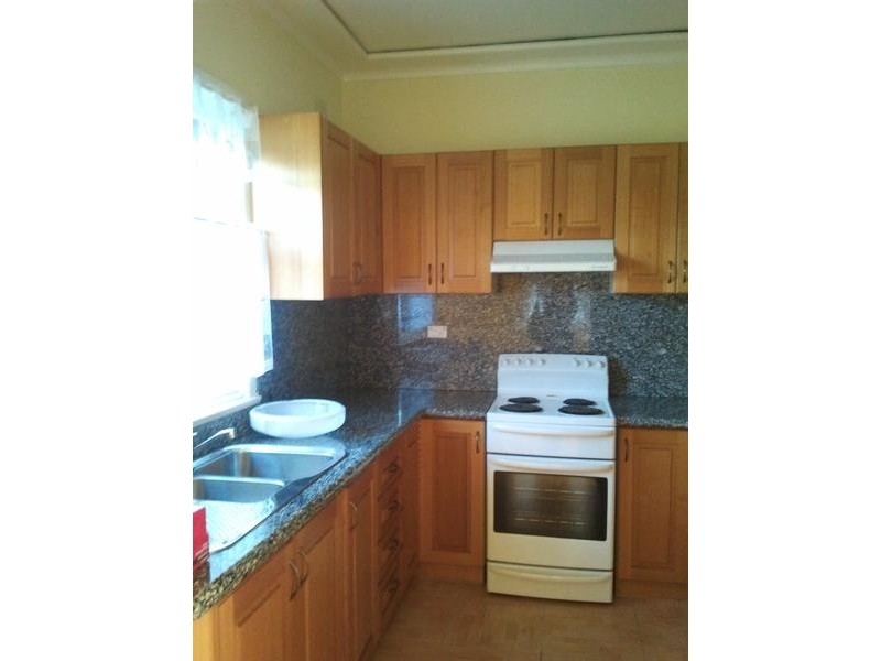 Fairfield NSW 2165