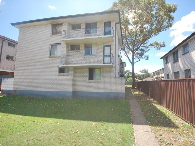 21/26 Wilga Street, Fairfield NSW 2165