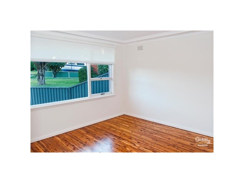 5 Janice Avenue, Smithfield NSW 2164