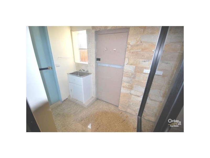 2/4 William Street, Fairfield NSW 2165