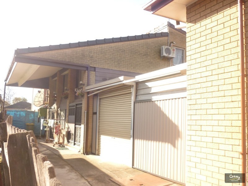 Fairfield East NSW 2165