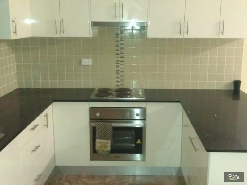 21 Quest Avenue, Carramar NSW 2163