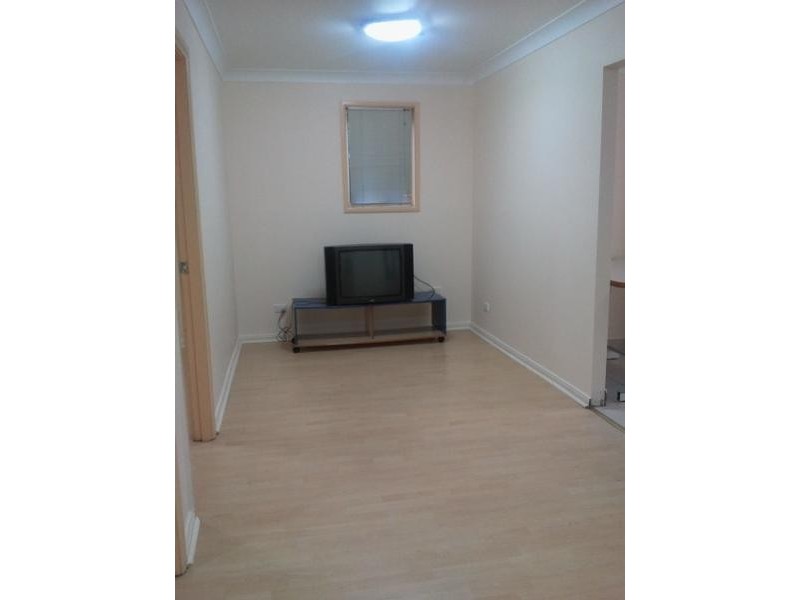 Fairfield NSW 2165