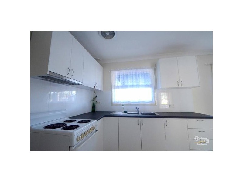 Fairfield West NSW 2165