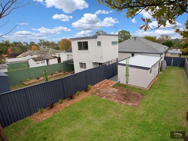 12 Oxley Street, Lalor Park NSW 2147