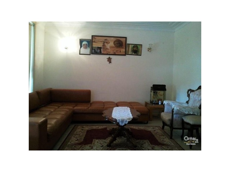 Fairfield West NSW 2165