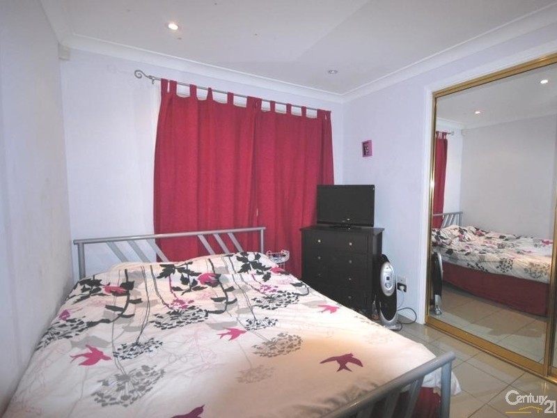 9/8 Humphries Road, Wakeley NSW 2176