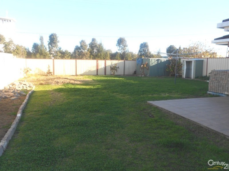 29 Joadja Crescent, Glendenning NSW 2761