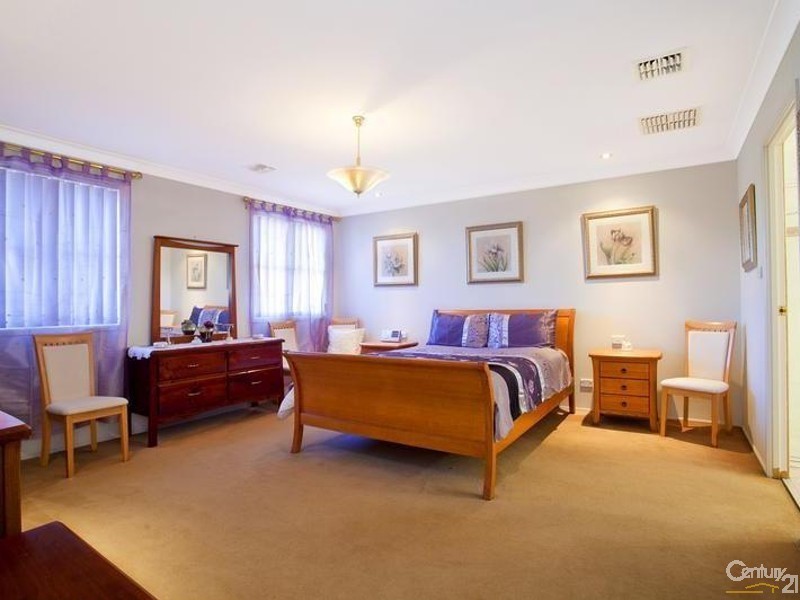 5 Feodore Drive, Cecil Hills NSW 2171