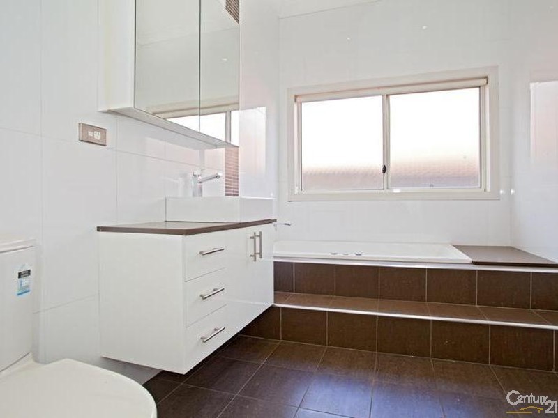 169 Nuwarra Road, Moorebank NSW 2170