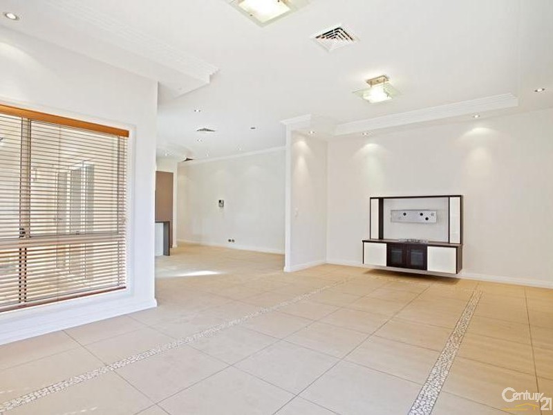 169 Nuwarra Road, Moorebank NSW 2170