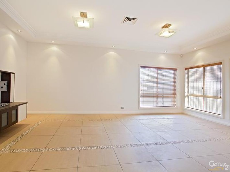 169 Nuwarra Road, Moorebank NSW 2170