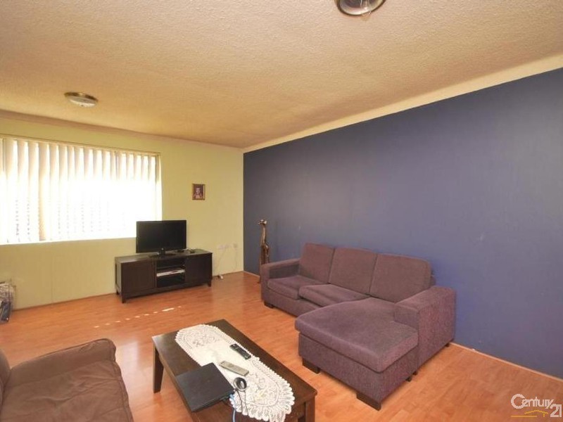 6/84 Sackville Street, Fairfield NSW 2165