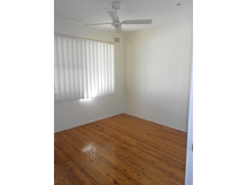 Fairfield West NSW 2165