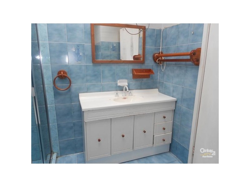 Fairfield West NSW 2165