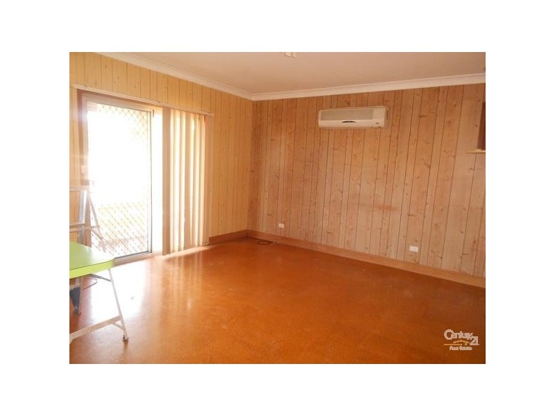 Fairfield West NSW 2165
