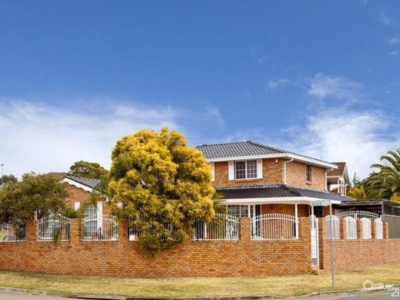 7 Sioux Place, Greenfield Park NSW 2176