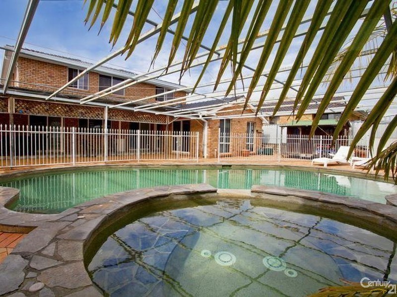 7 Sioux Place, Greenfield Park NSW 2176