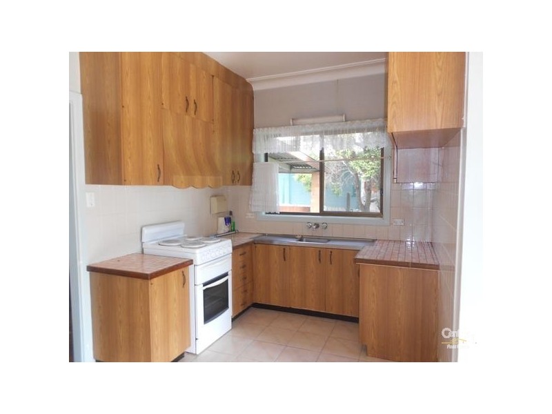 Canley Heights NSW 2166