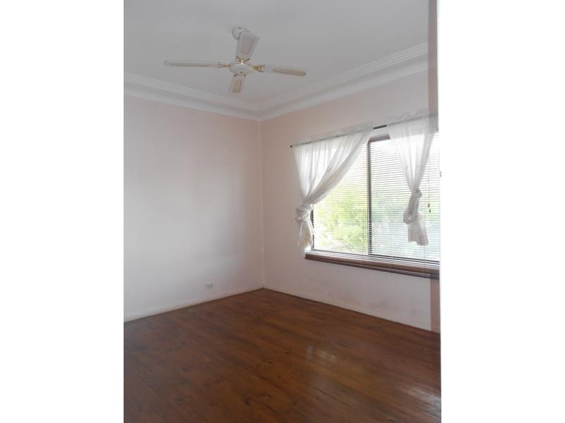 Canley Heights NSW 2166