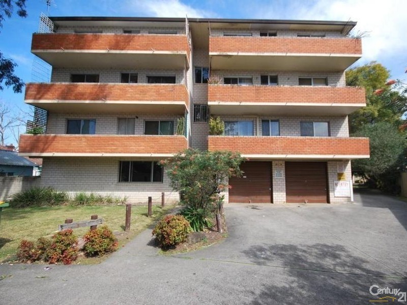 9/1 Waterside Crescent, Carramar NSW 2163