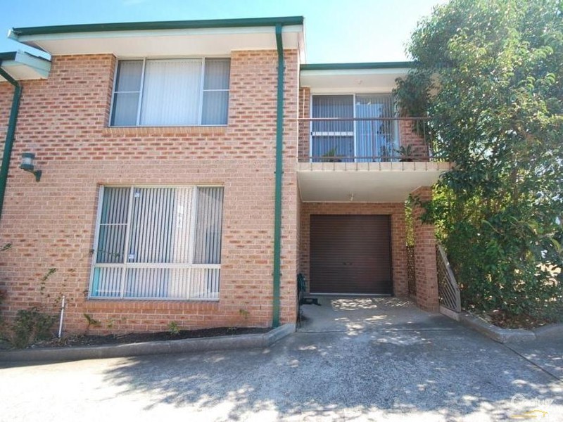 Fairfield NSW 2165