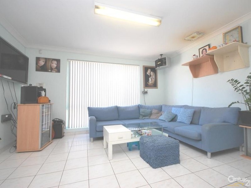 Fairfield NSW 2165