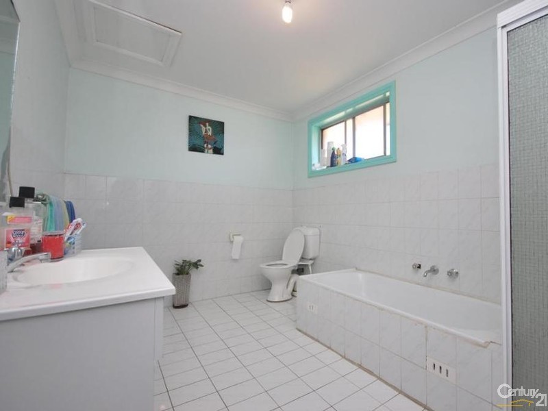 Fairfield NSW 2165